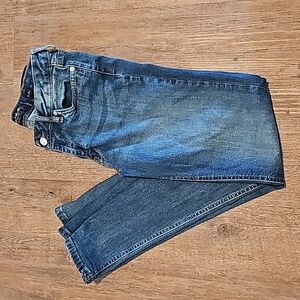 Lucky brand straight leg Jean
